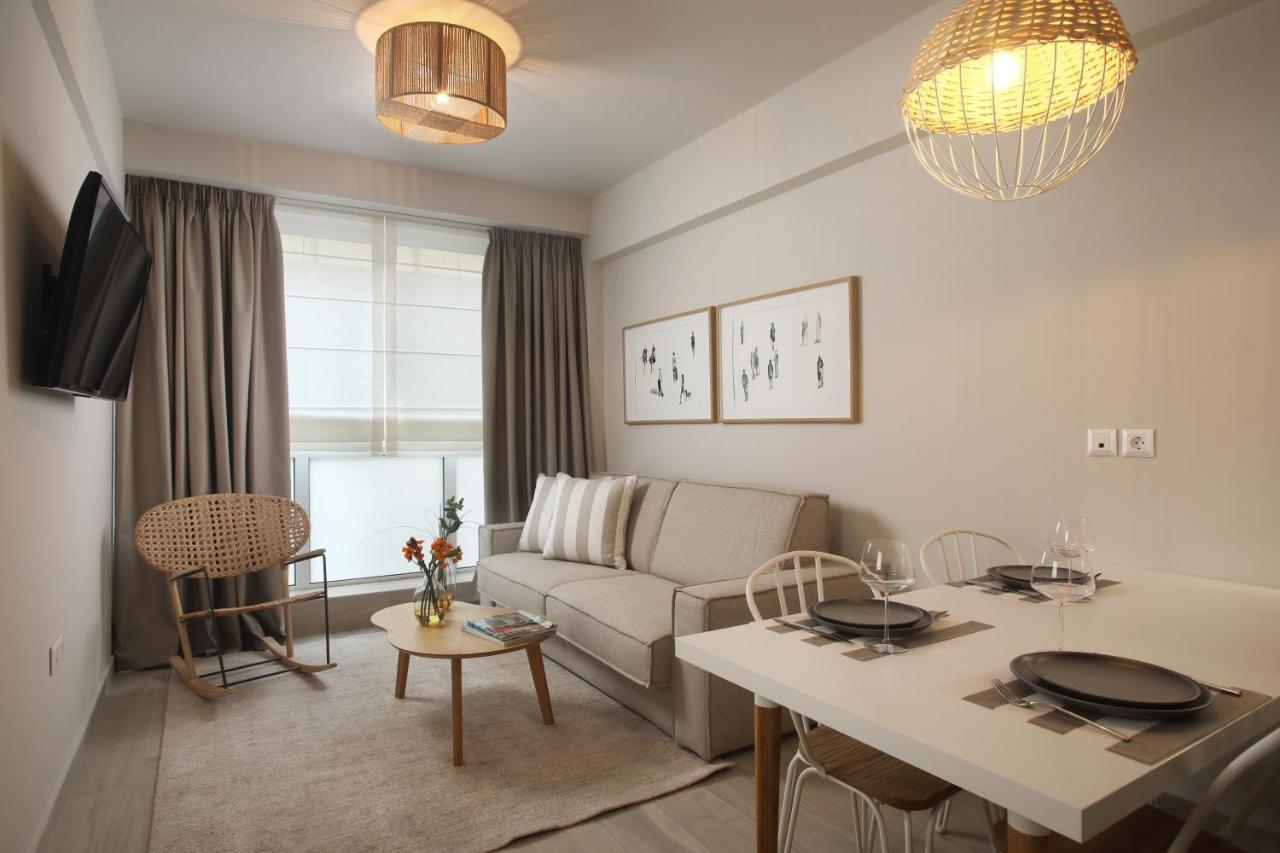 Love Lifestyle Suite Aten Exteriör bild
